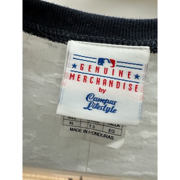 Red Sox Tee Women XL NWT White Blue Washed Out Short Sleeve Shirt Baseball - Picture 4 of 7